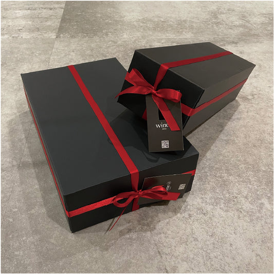 ギフト箱・赤リボン